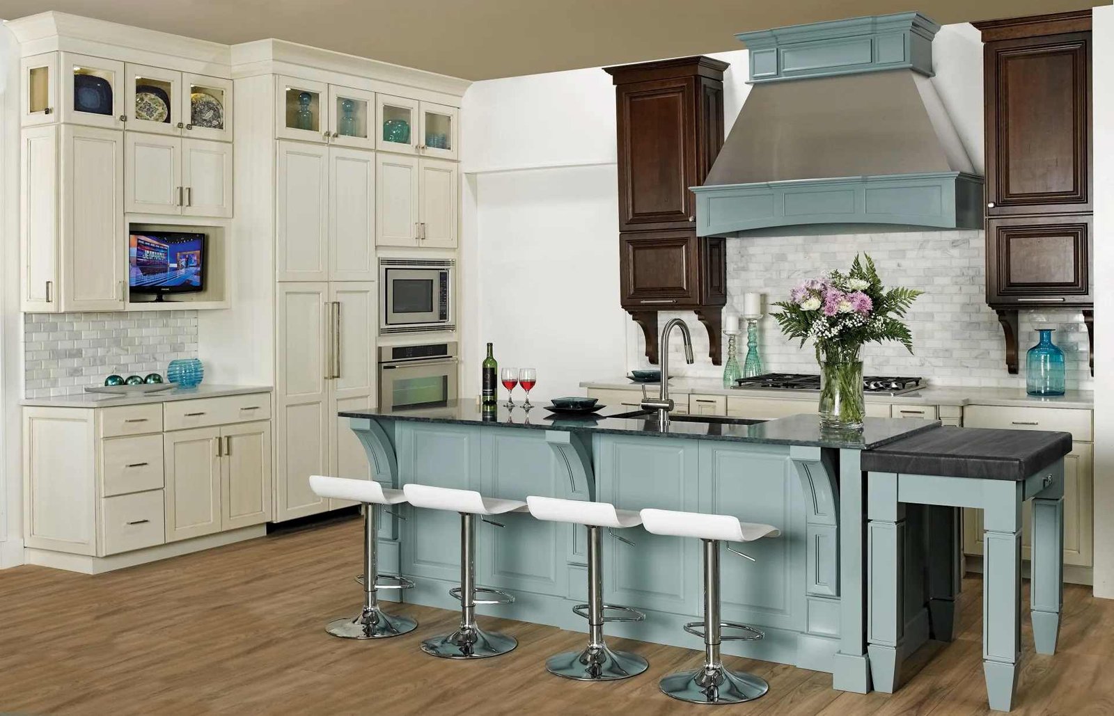 10 Best Kitchen Design Ideas for Spacious Kitchens - WowHomeStyles