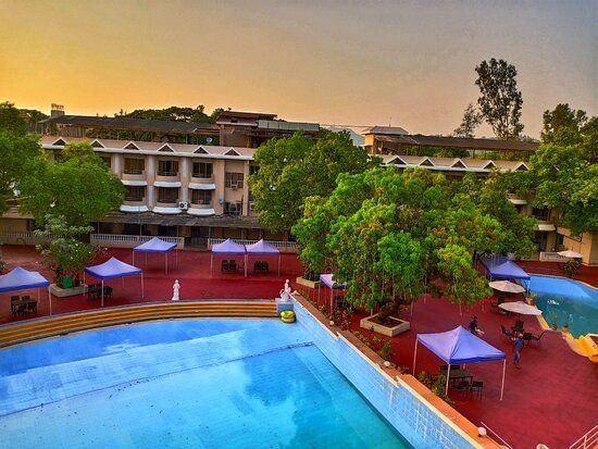 Resorts near mumbai for family_2