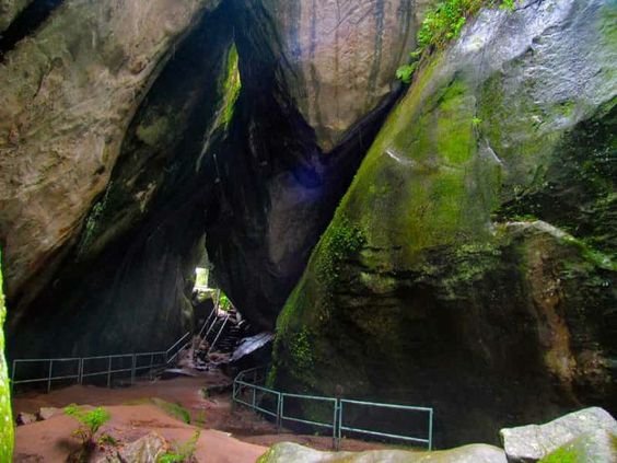 Tourist Places in wayanad_2