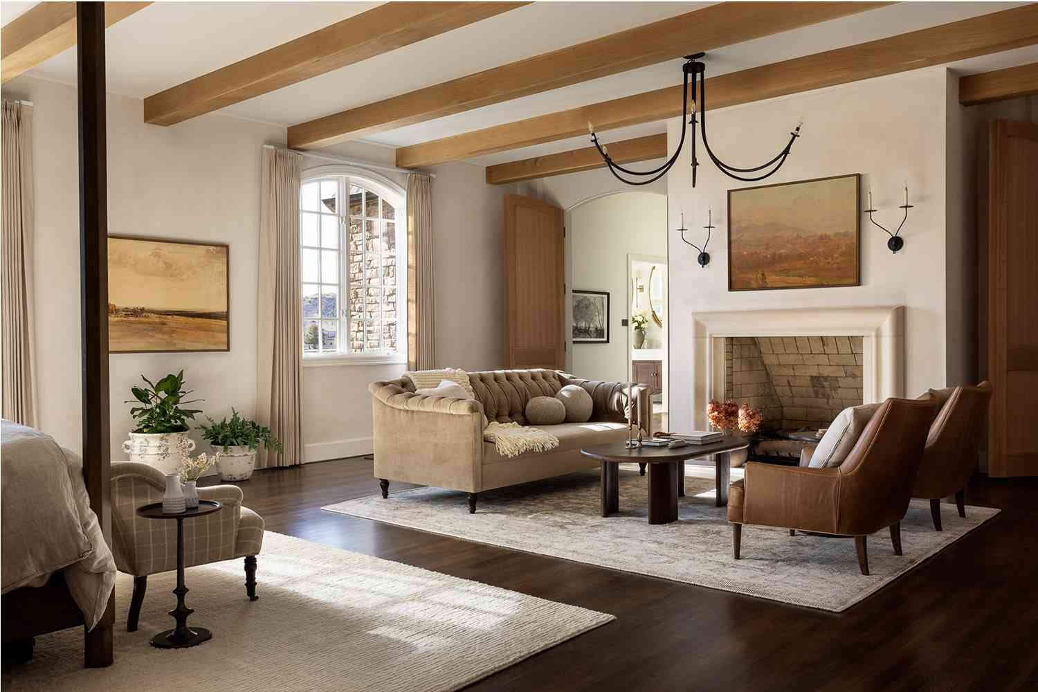 Modern Farmhouse Interior Design Ideas for Stylish Homes - WowHomeStyles