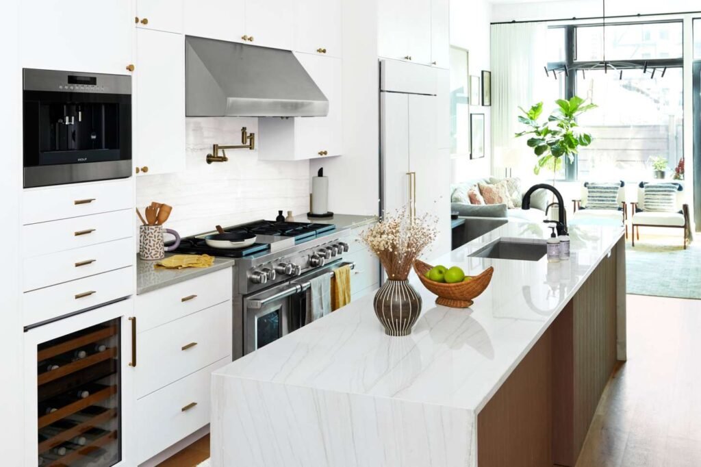 10 Kitchen Arrangement Ideas