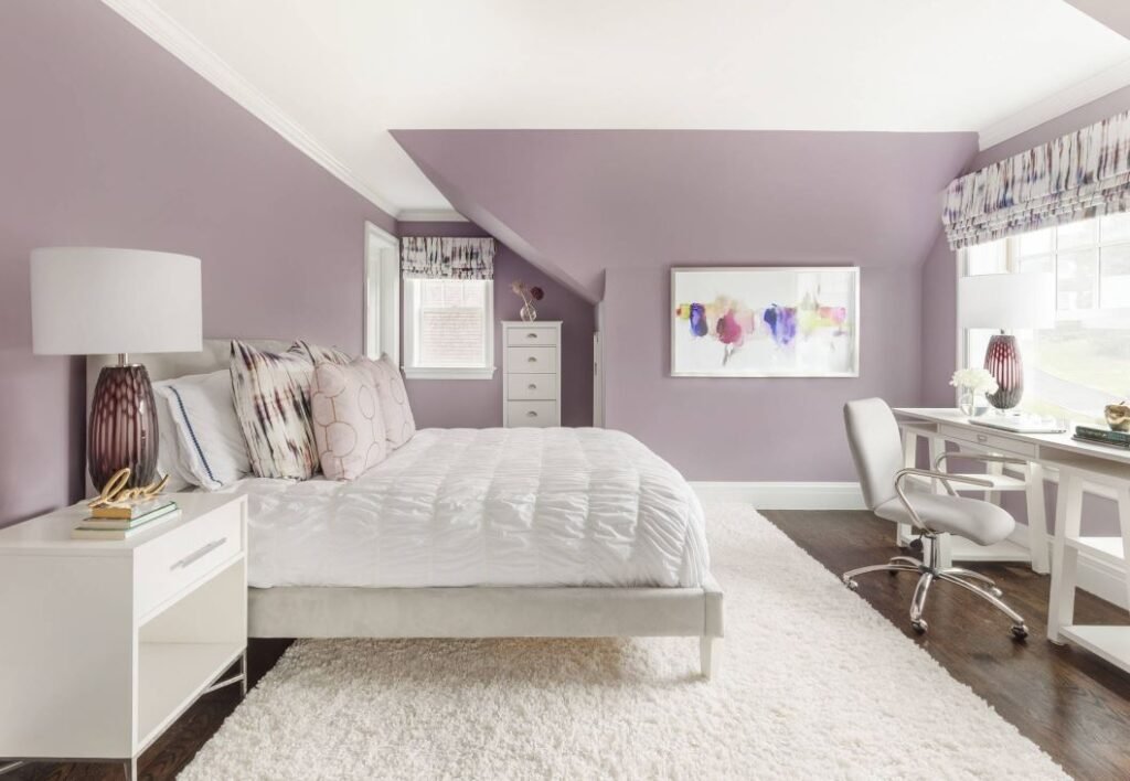 Purple accent wall bedroom design with contemporary furniture